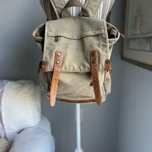Backpack CARGOIT Tan canvas w/ leather details Good pre owned condition